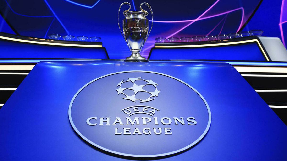 च्याम्पियन्स लिगमा ३६ टोली प्रतिस्पर्धा गर्ने