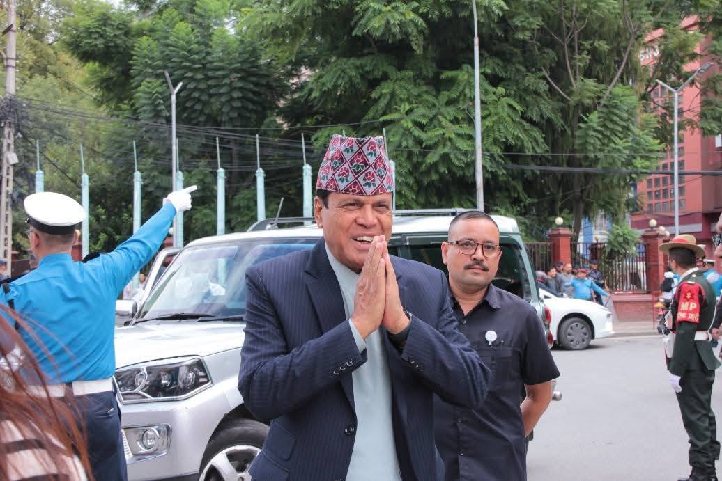 वाग्मती प्रदेशसभाको सभामुखबाट पाठकले दिए राजीनामा