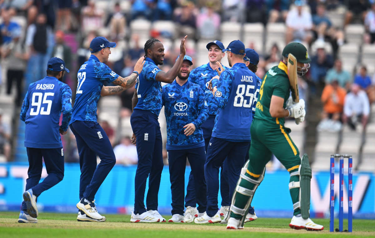 दक्षिण अफ्रिकामाथि इंग्ल्यान्डको ऐतिहासिक जित