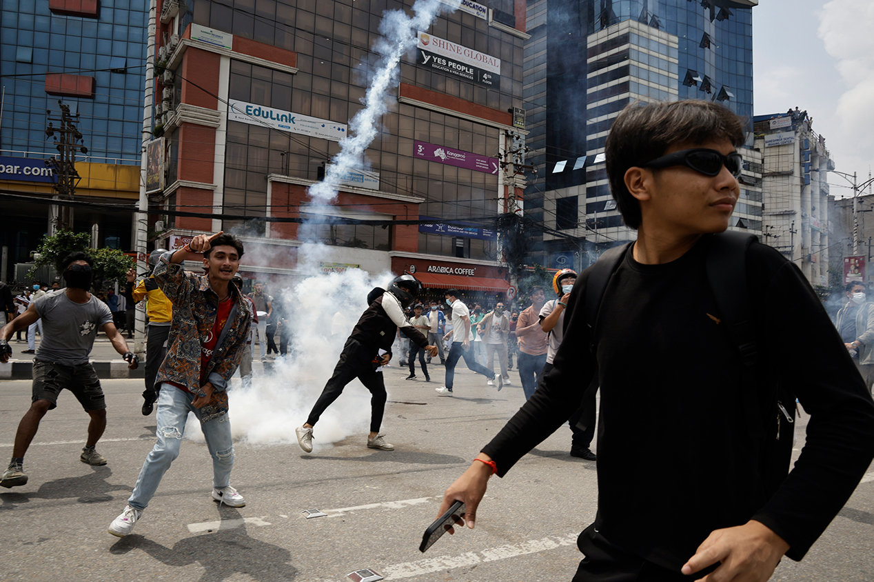 बानेश्वर क्षेत्र साँझसम्मै तनावग्रस्त