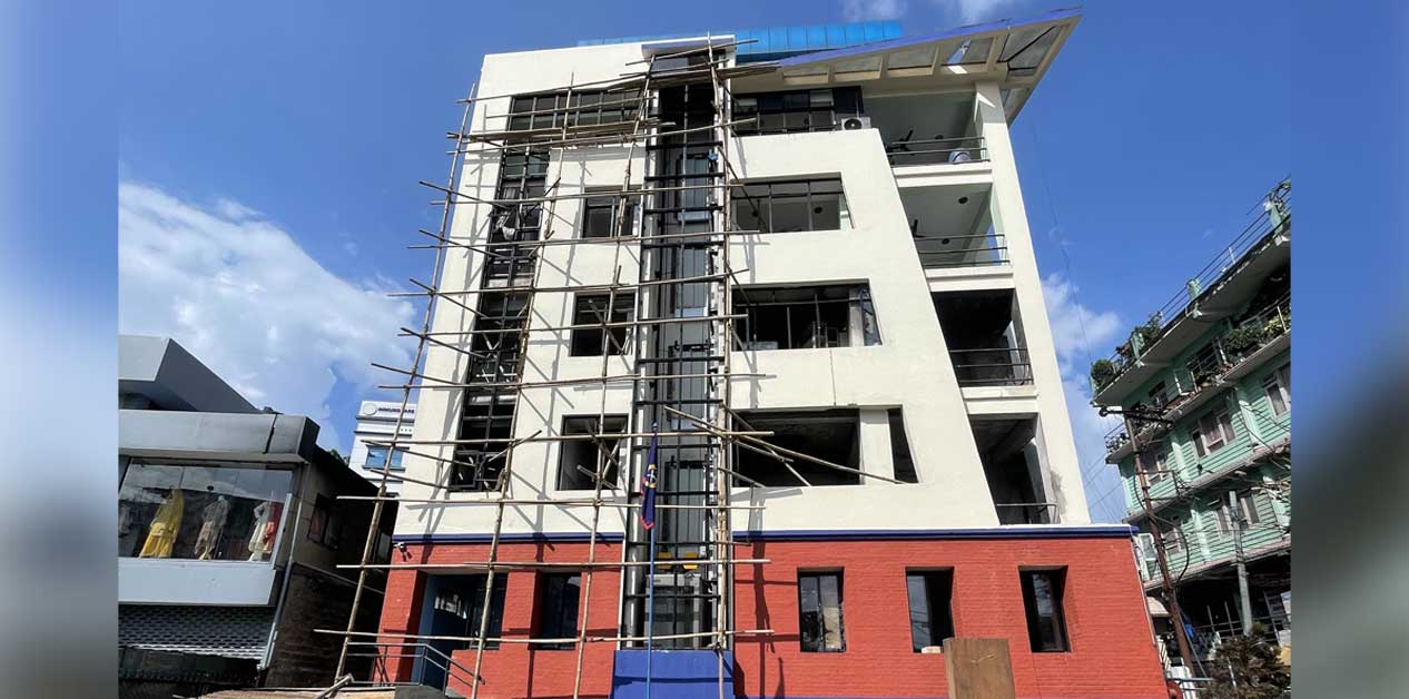 ध्वस्त प्रहरी कार्यालय बनाउन जागे जनता