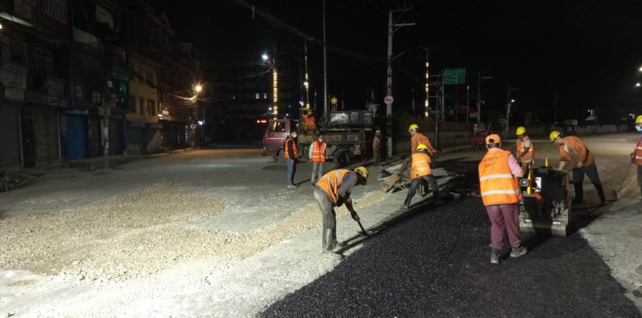 काठमाडौँका सडकका सबै खाल्डाखुल्डी पुरिँदै