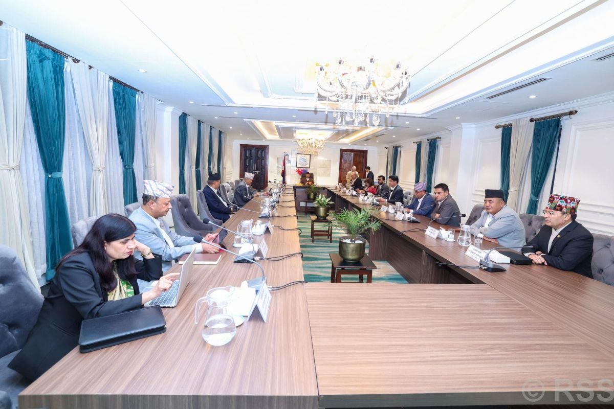 बालुवाटारमा मन्त्रिपरिषद् बैठक जारी