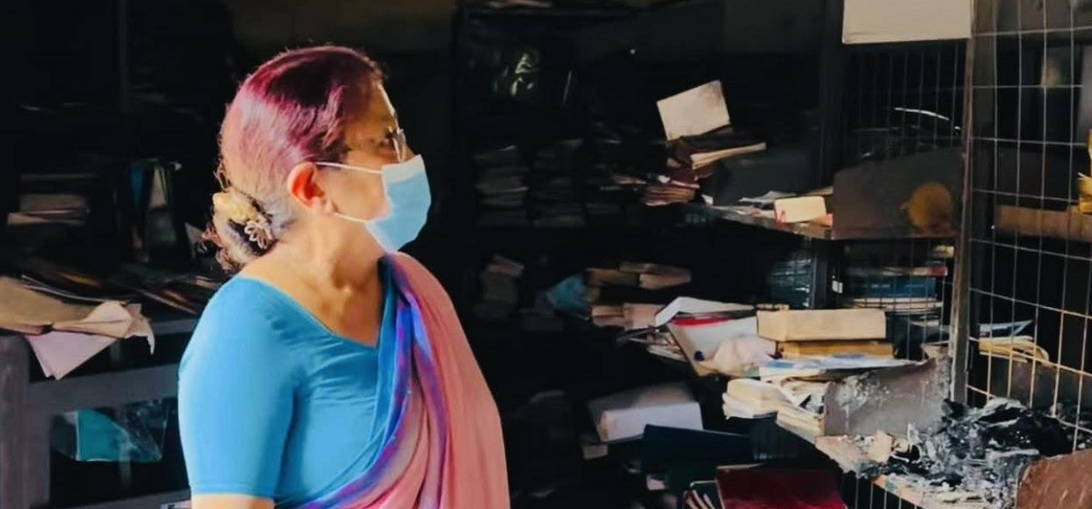 खण्डहर घर हेर्दा भक्कानिइन् ओलीकी पत्नी राधिका