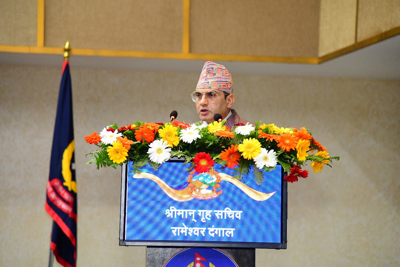 उच्च मनोबलका साथ काम गर्न गृहसचिवको निर्देशन