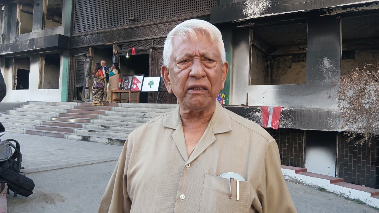 संसद् पुनःस्थापन होइन कांग्रेस निर्वाचनमा जानुपर्छ: नेता केसी