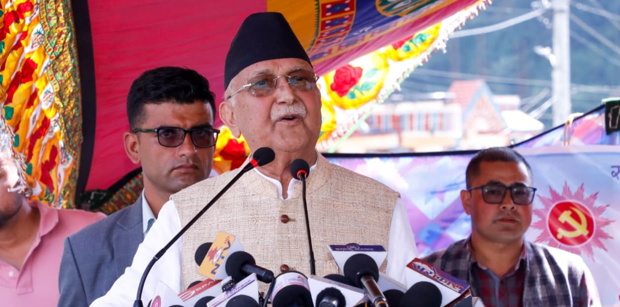 यो सरकार नेपालीको प्रतिनिधि होइन : ओली