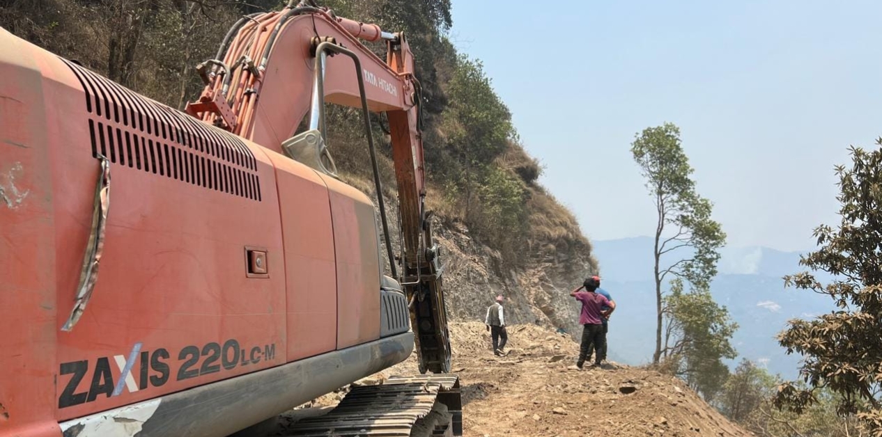 सडक अलपत्र पार्ने ठेकेदारको जमानत जफत