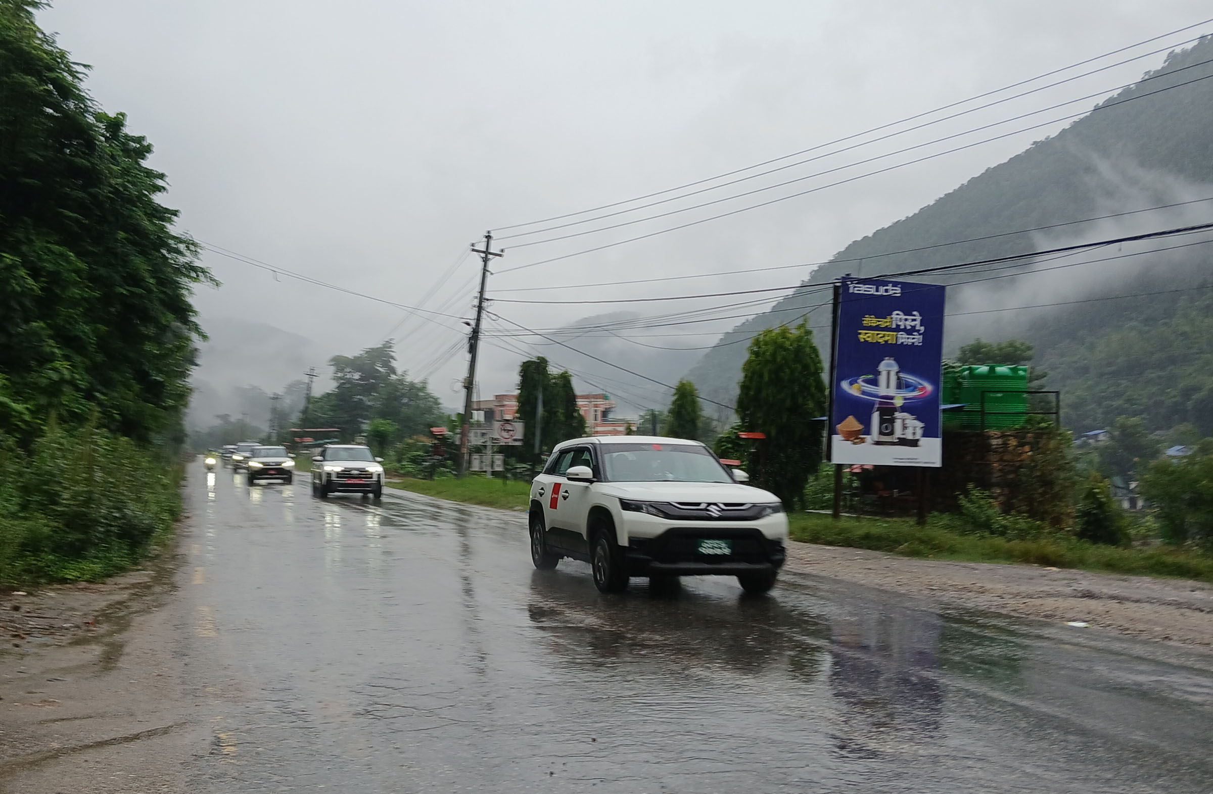 नागढुङ्गा चेकपोष्टबाट २५० सवारीसाधन फर्काइए