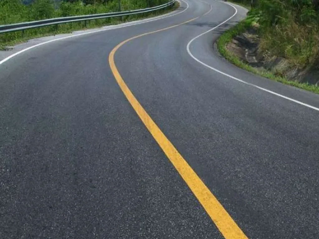 नयाँ सहर आयोजनाः २० किमी सडक कालोपत्र