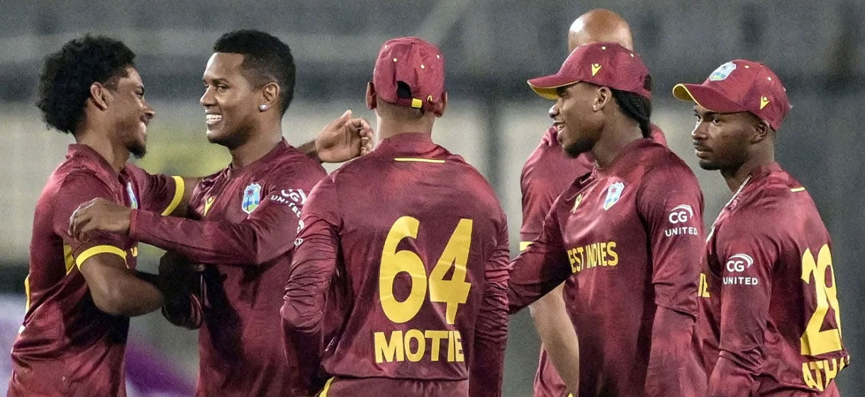 वेस्ट इन्डिजले रच्यो नयाँ इतिहास, ५० ओभर नै ‘स्पिन बल’