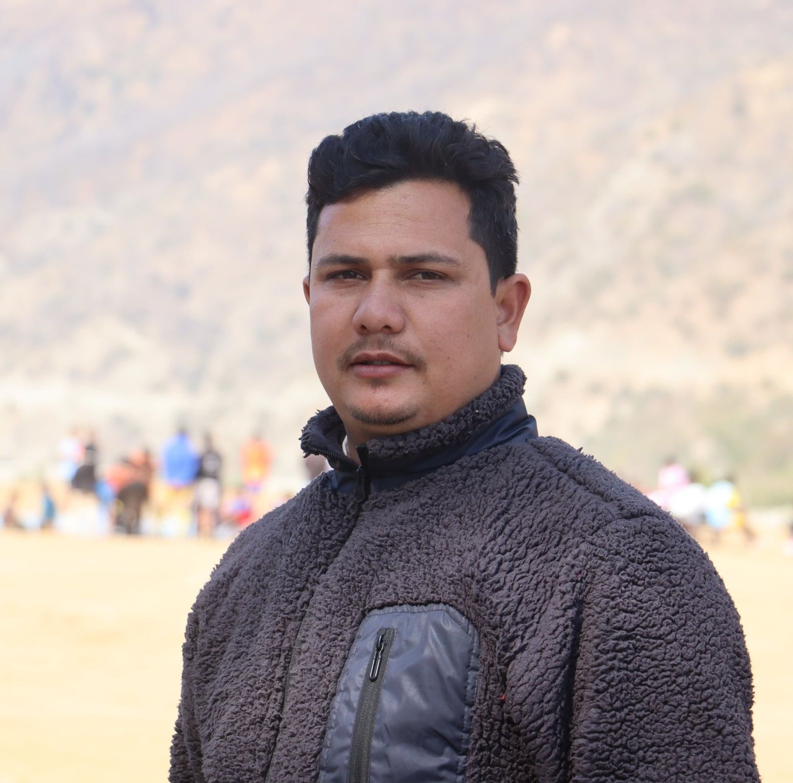 दीपकजंग शाही