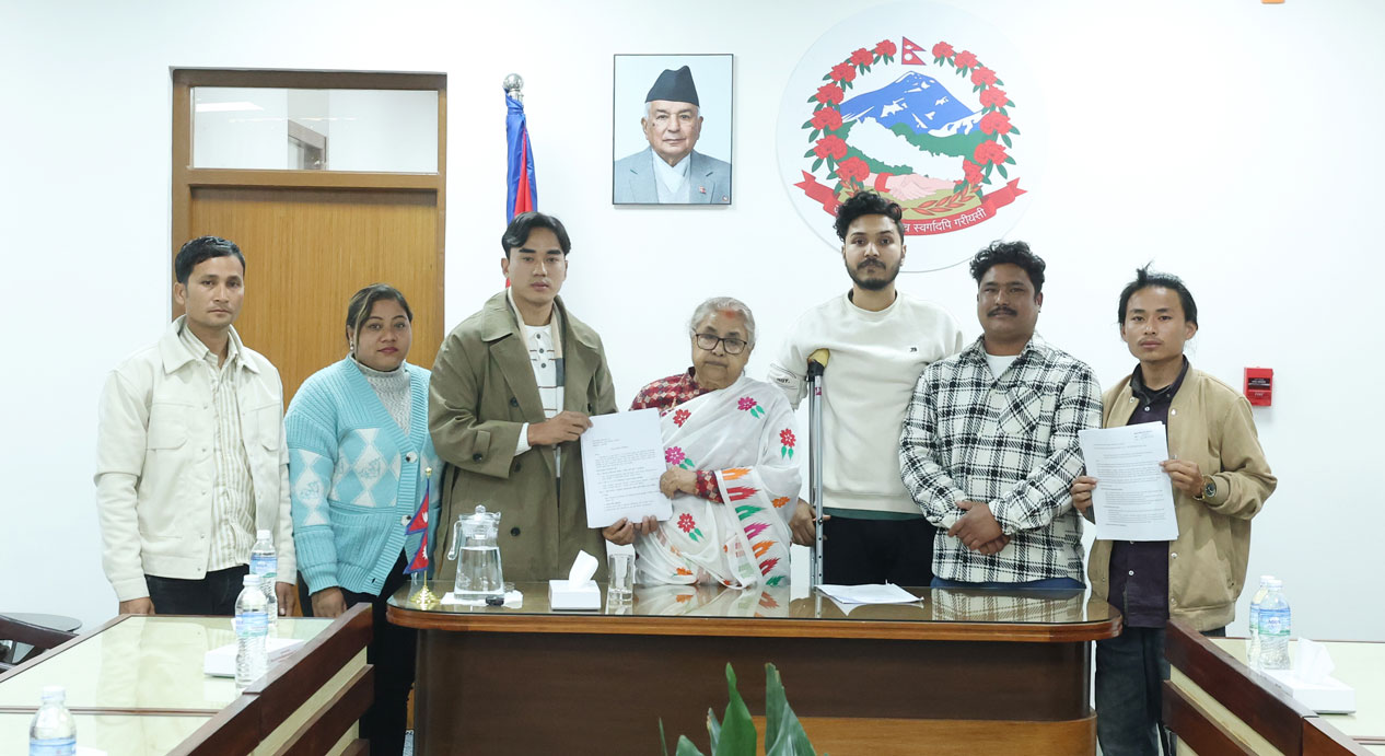 जेन-जी आन्दोलनका तीन समूहसँग प्रधानमन्त्रीको छलफल‚ के भयो कुराकानी?