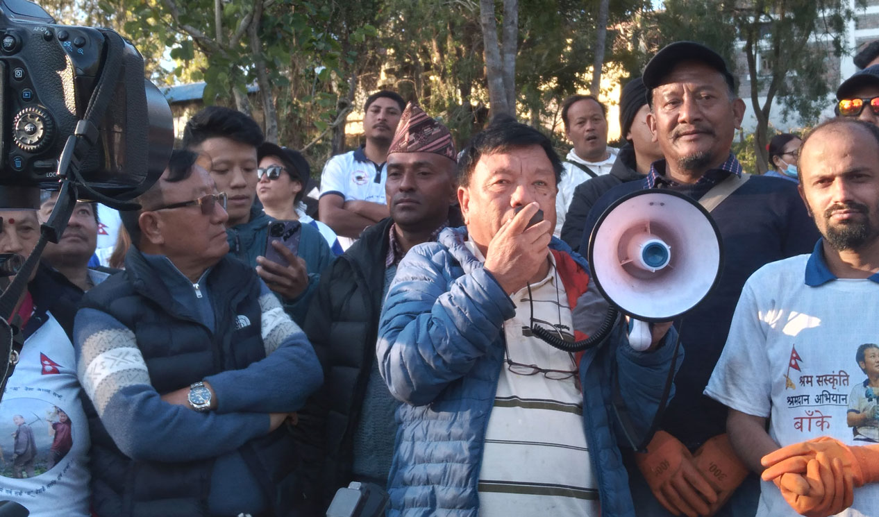 चितुवा लुक्ने झाडीलाई सुन्दर उद्यान बनाइँदै