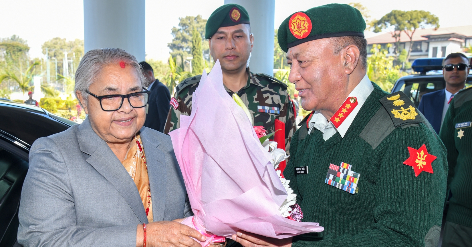 जंगी अड्डा पुगेर प्रधानमन्त्री कार्कीको निर्देशन- निर्वाचनमा एक थोपा पनि रगत बग्न हुँदैन