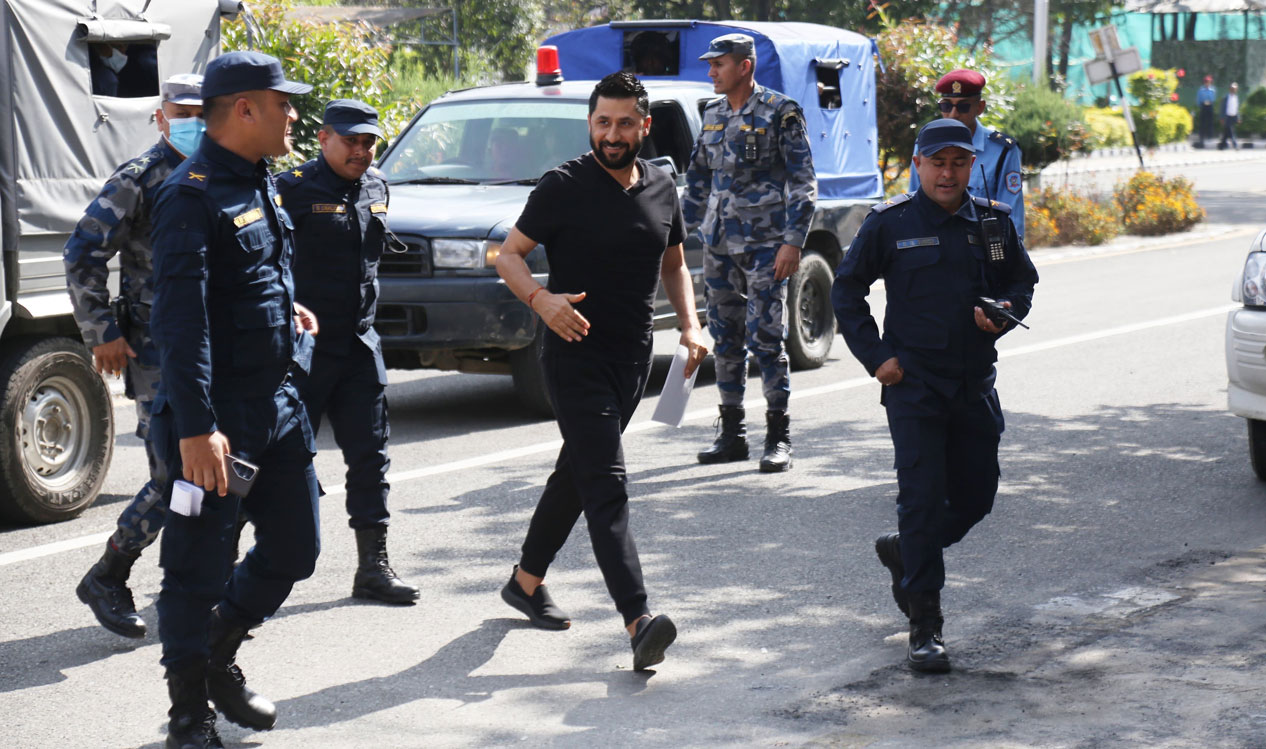 जाँचबुझ आयोगसमक्ष रवि लामिछानेको बयान साढे पाँच घण्टामा सकियो