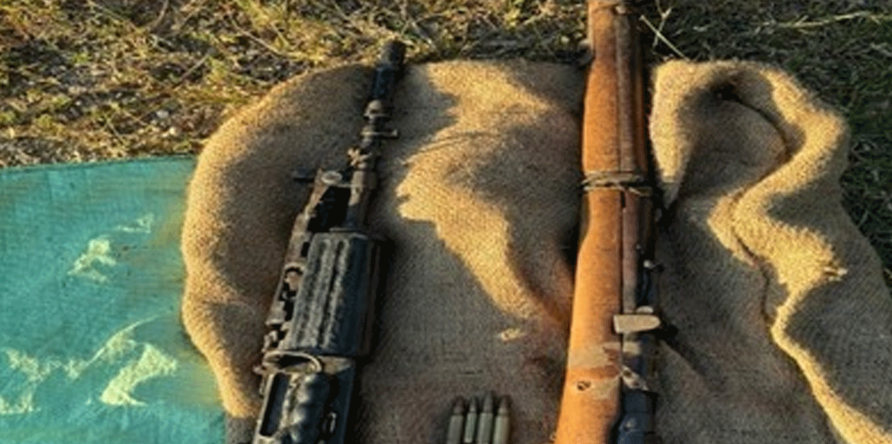 पाँचथरको ओडारमा भेटिए झापामा लुटिएका हतियार