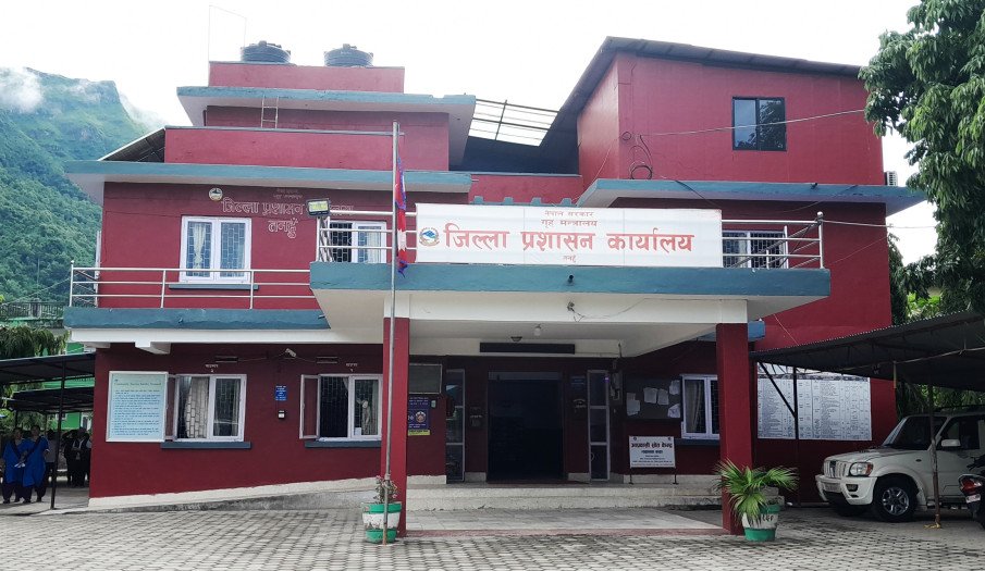 तनहुँमा दैनिक ४० राहदानी वितरण