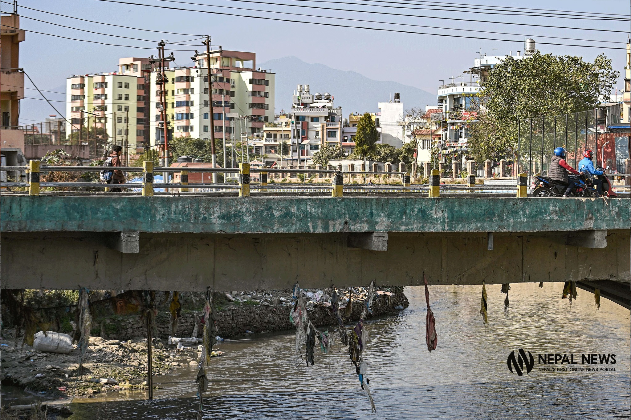 काठमाडौँ उपत्यकाका नदीहरूमा बढ्दो फोहोरको समस्या