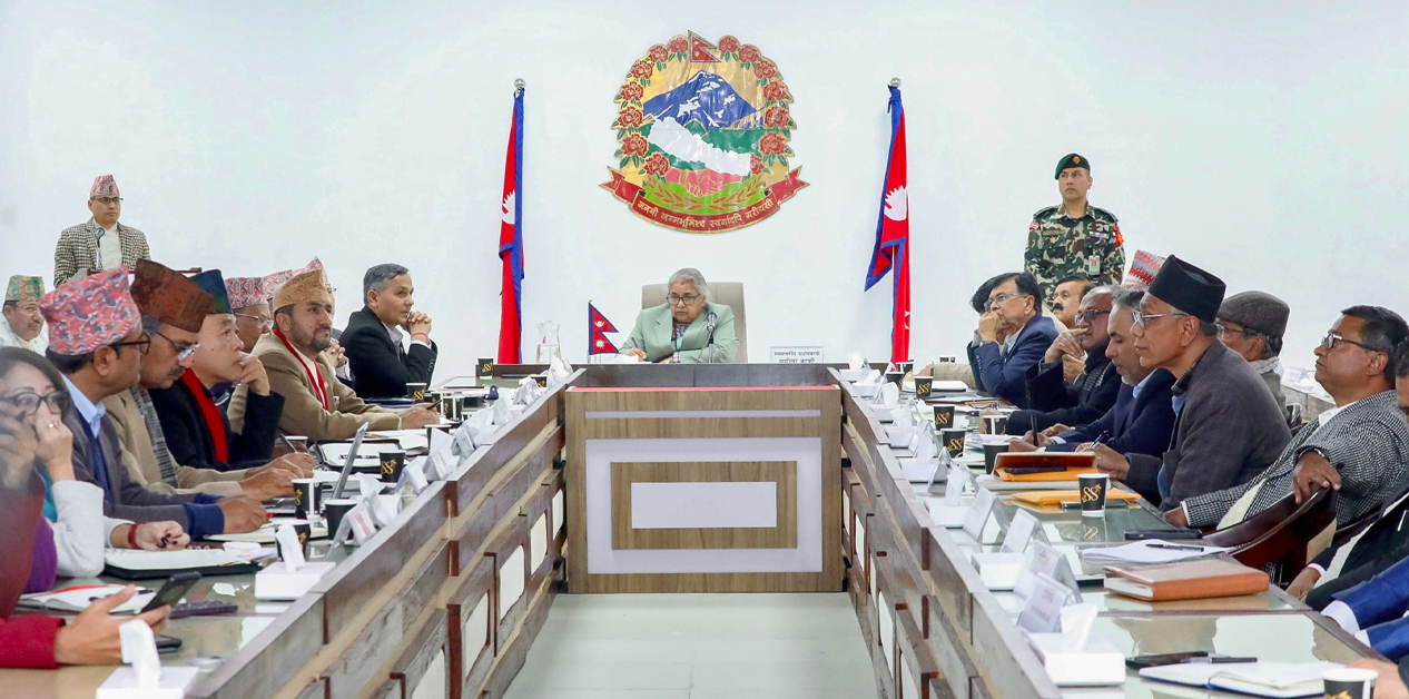 चुनाव हुनेमा सरकार र आयोग ढुक्क, सरोकारवाला सशंकित