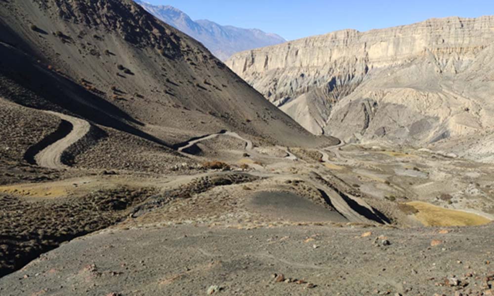 मुक्तिनाथ–तेताङ चक्रपथ सडक निर्माण