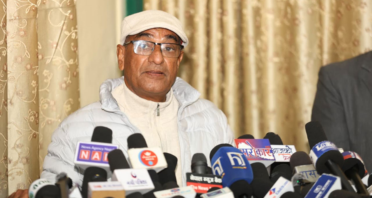 पूर्वगृहमन्त्री रमेश लेखकको स्थानहद फुकुवा