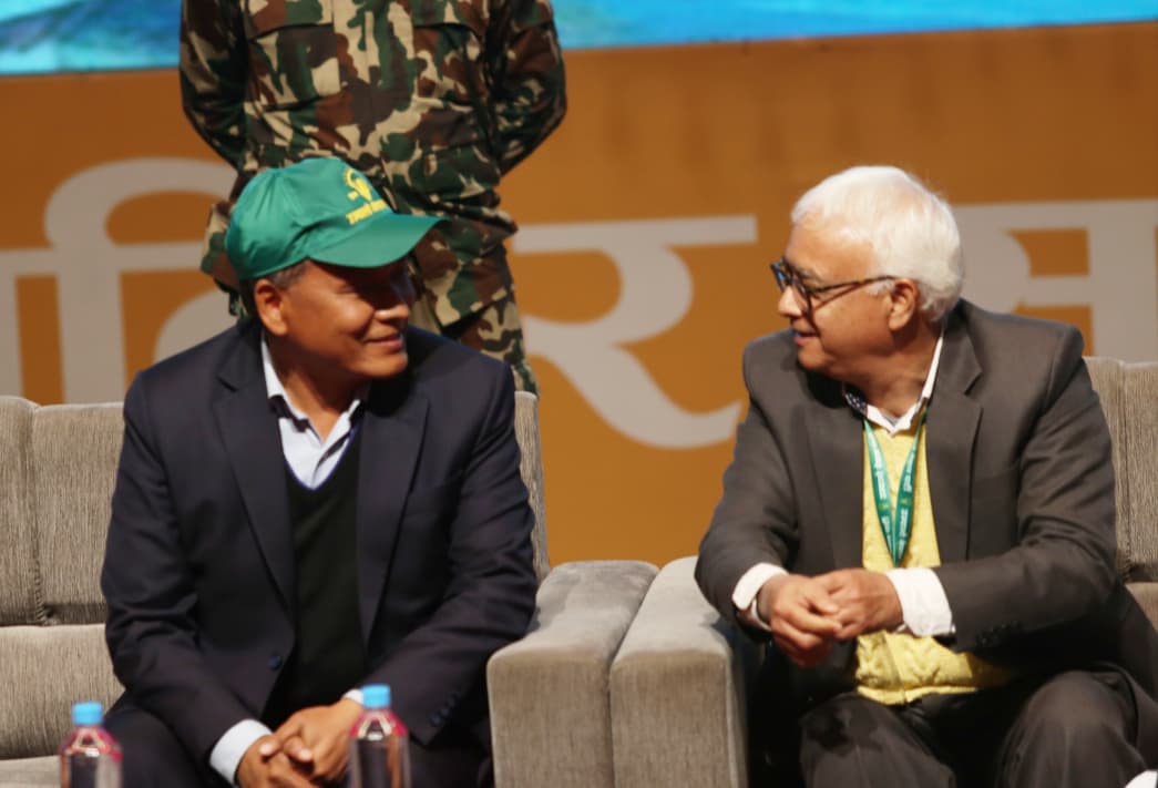 कुलमानको उपस्थितिमा उज्यालो नेपाल पार्टी घोषणा [तस्बिरसहित]