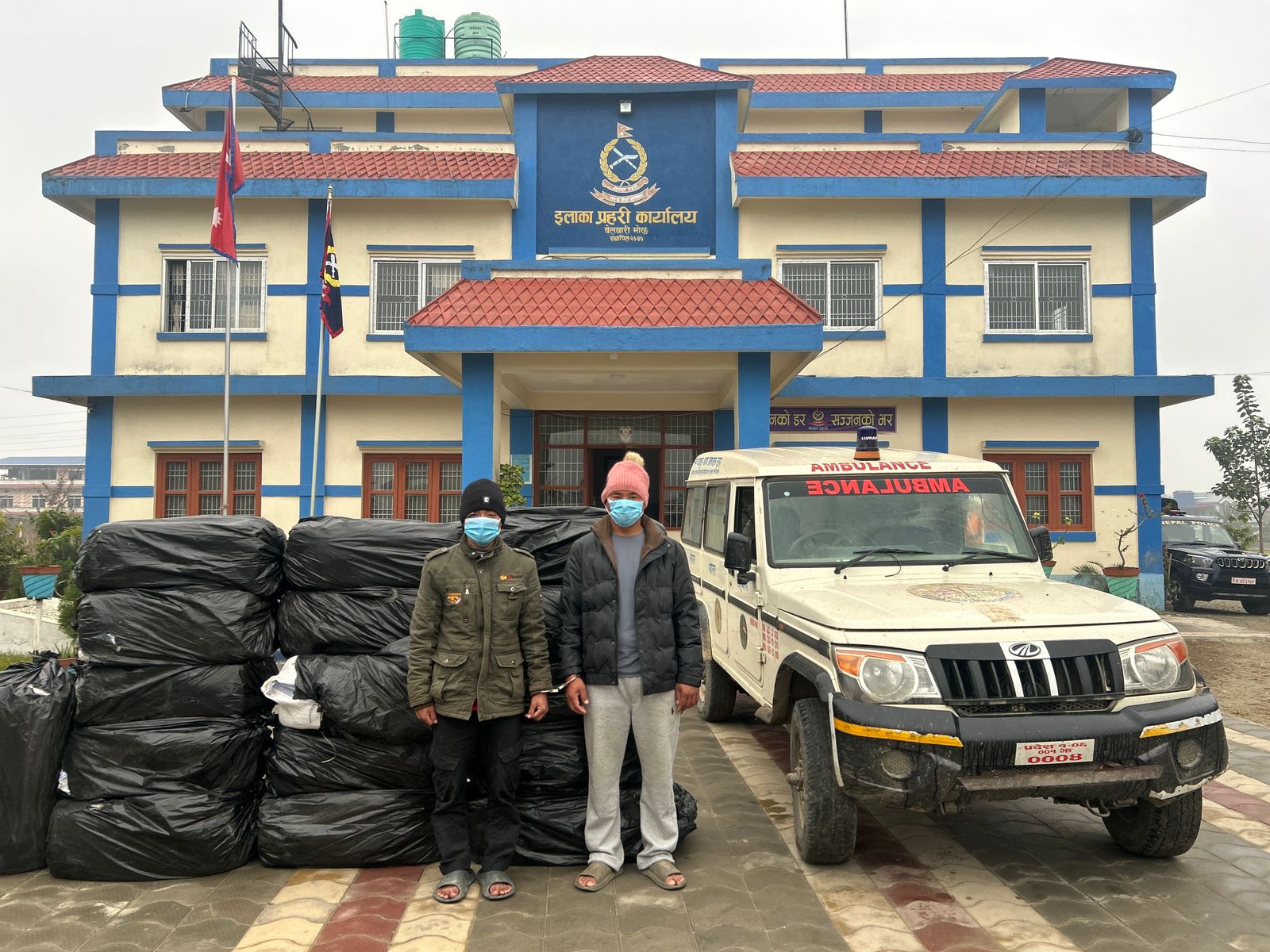 मोरङमा हवाई फायर गरी एम्बुलेन्सबाट ४८० किलो गाँजा बरामद