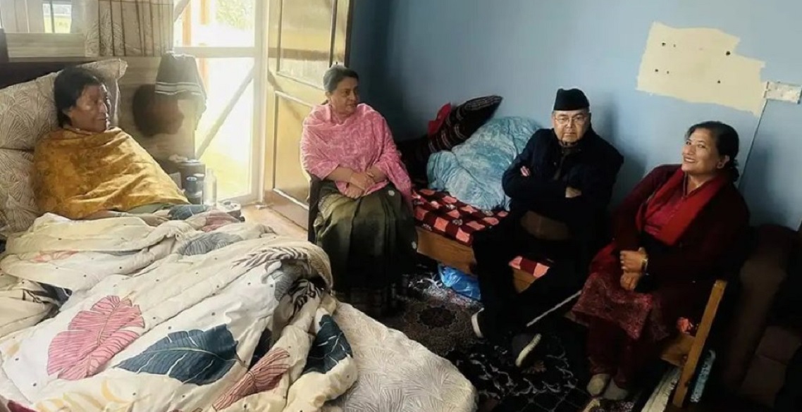 रविलक्ष्मीको स्वास्थ्य अवस्था बुझ्न पूर्वराष्ट्रपति भण्डारी खनाल निवासमा