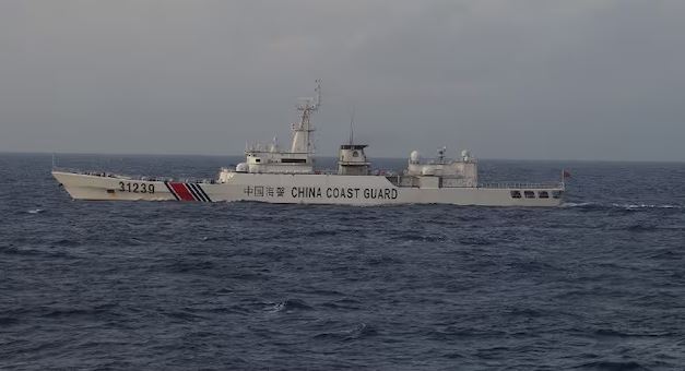 चीनद्वारा अवैध रूपमा आफ्नो जल क्षेत्रमा प्रवेश गरेको आरोपमा जापानी जहाजलाई निष्कासन