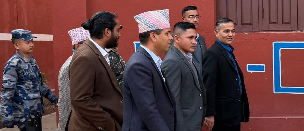 गृहमन्त्री अर्यालद्वारा नुवाकोटस्थित केन्द्रीय कारागारको निरीक्षण