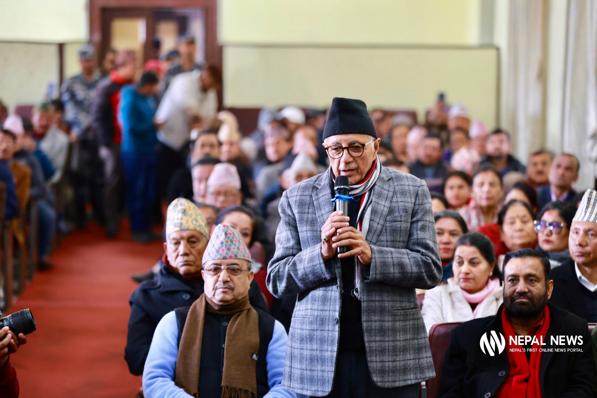 शेखरले भने : कुनैपनि पदाधिकारीलाई विशेष महाधिवेशन बोलाउने अधिकार छैन