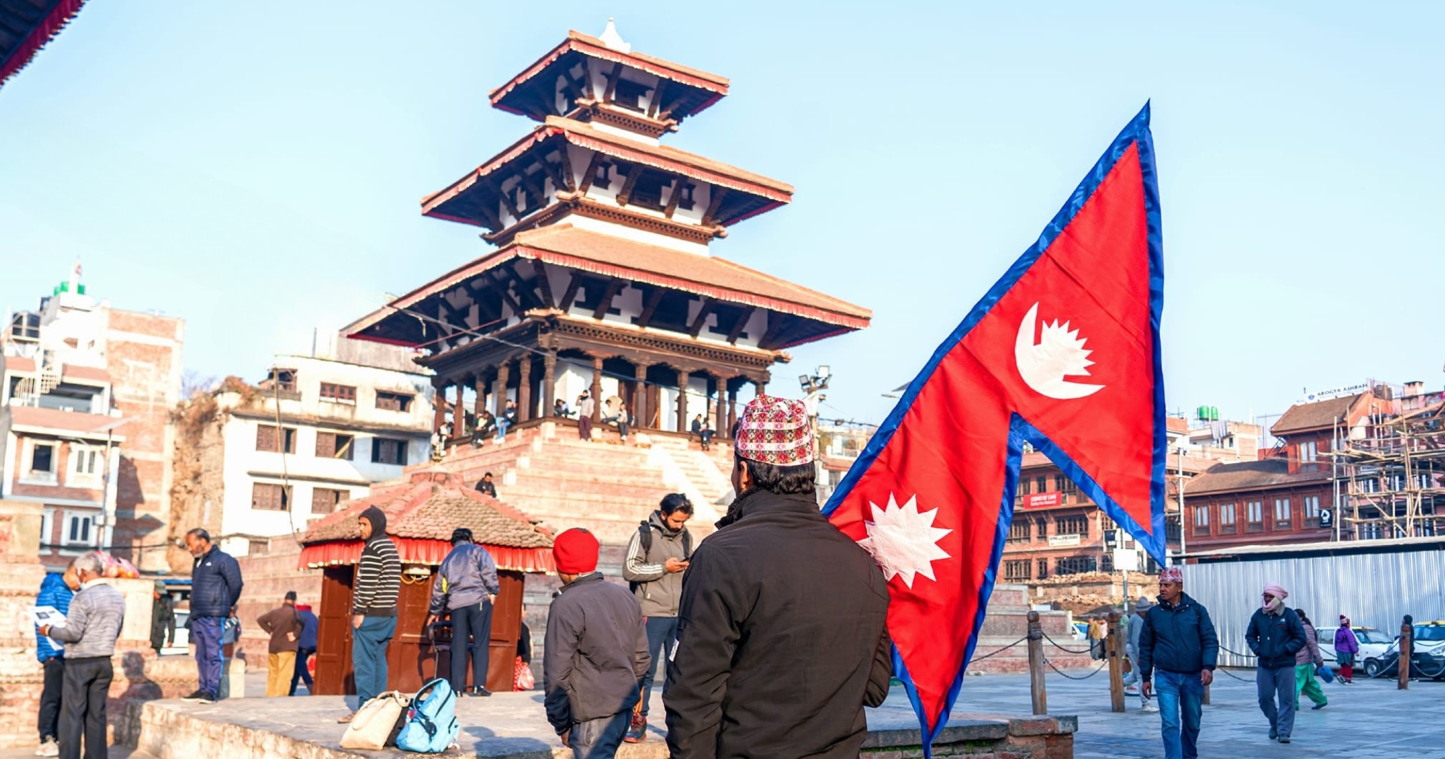 विदेशका नेपालीले खोजेको खुसी