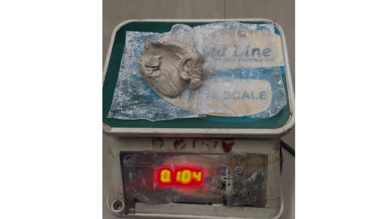 १०४ ग्राम सुगरसहित विराटनगरमा जना भारतीय नागरिक पक्राउ