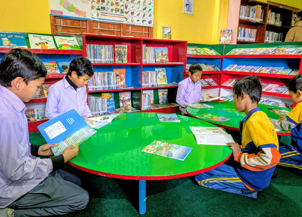 महेन्द्र शिशु माविमा आधुनिक पुस्तकालय‚ १० हजार बढी पुस्तक