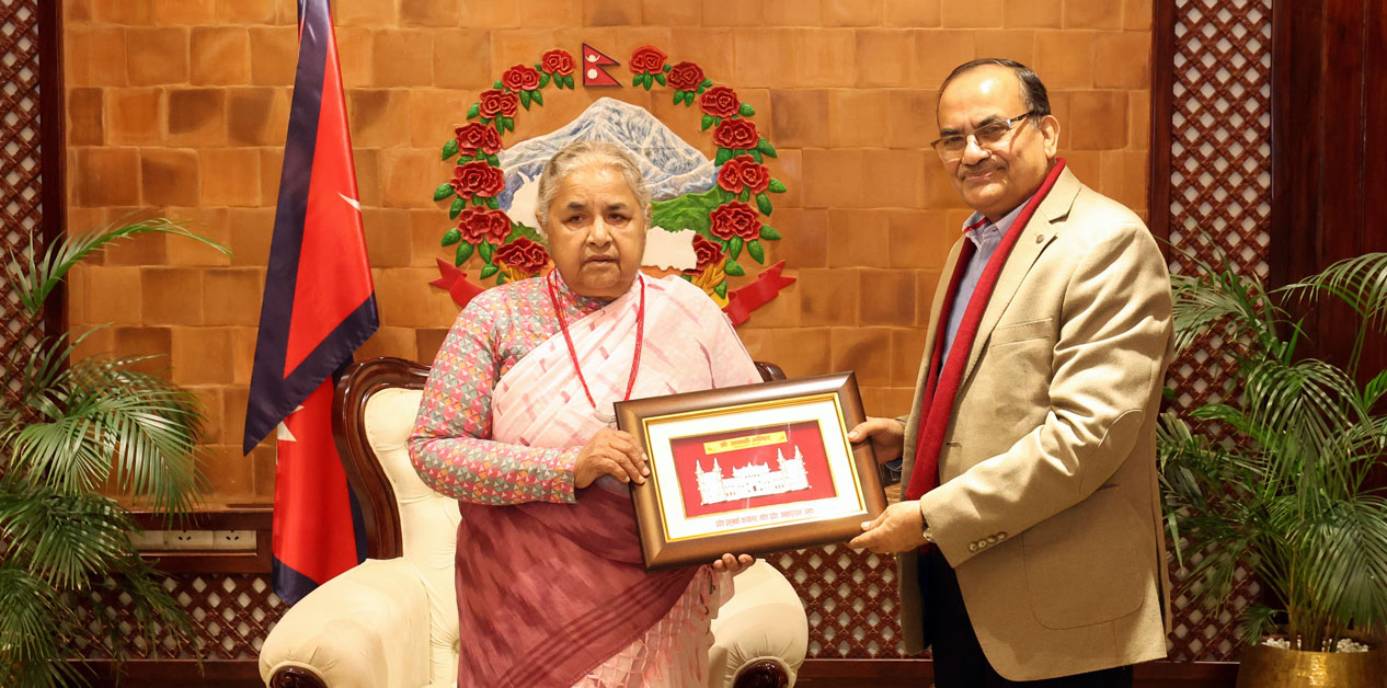 मधेस प्रदेश प्रमुखलाई प्रधानमन्त्रीले भनिन्- समाजमा शान्तिका लागि अभिभावक बन्नुहोला