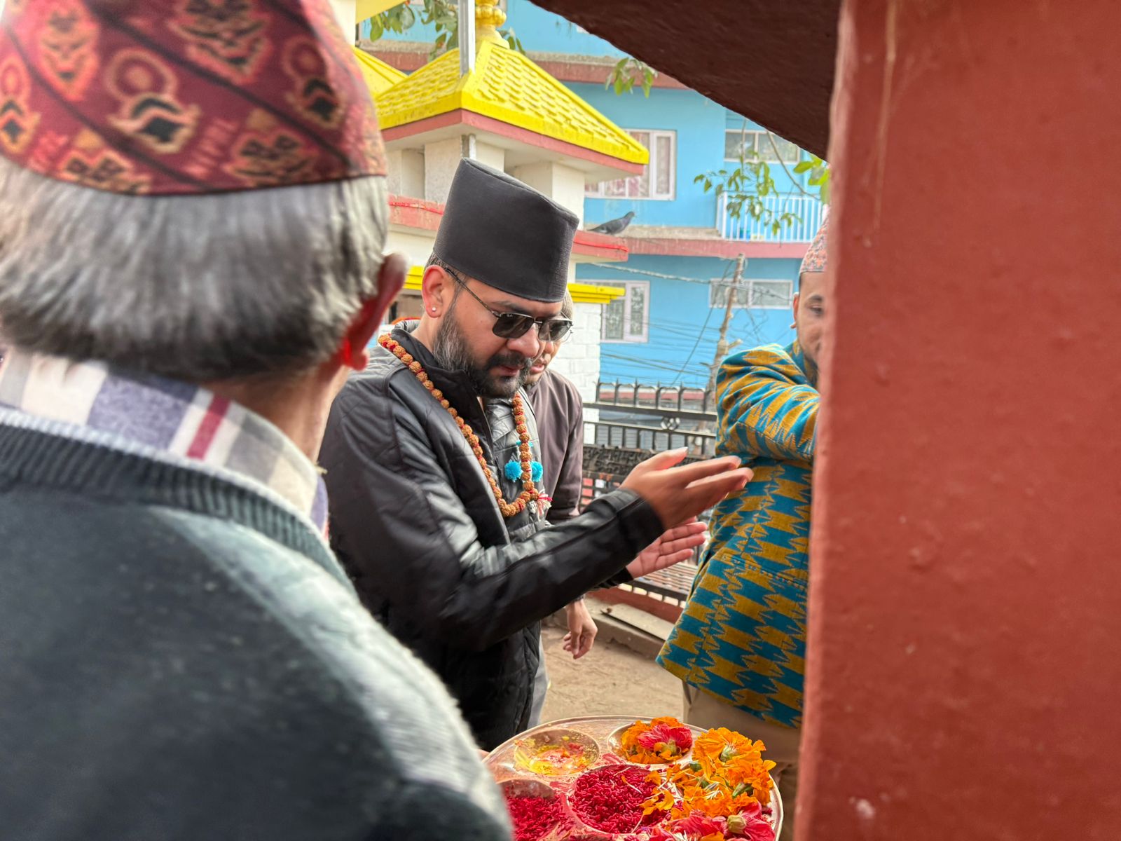 बालेनको चुनावी दौडाहा, म्याङलुङ देवीमा पूजा अर्चना