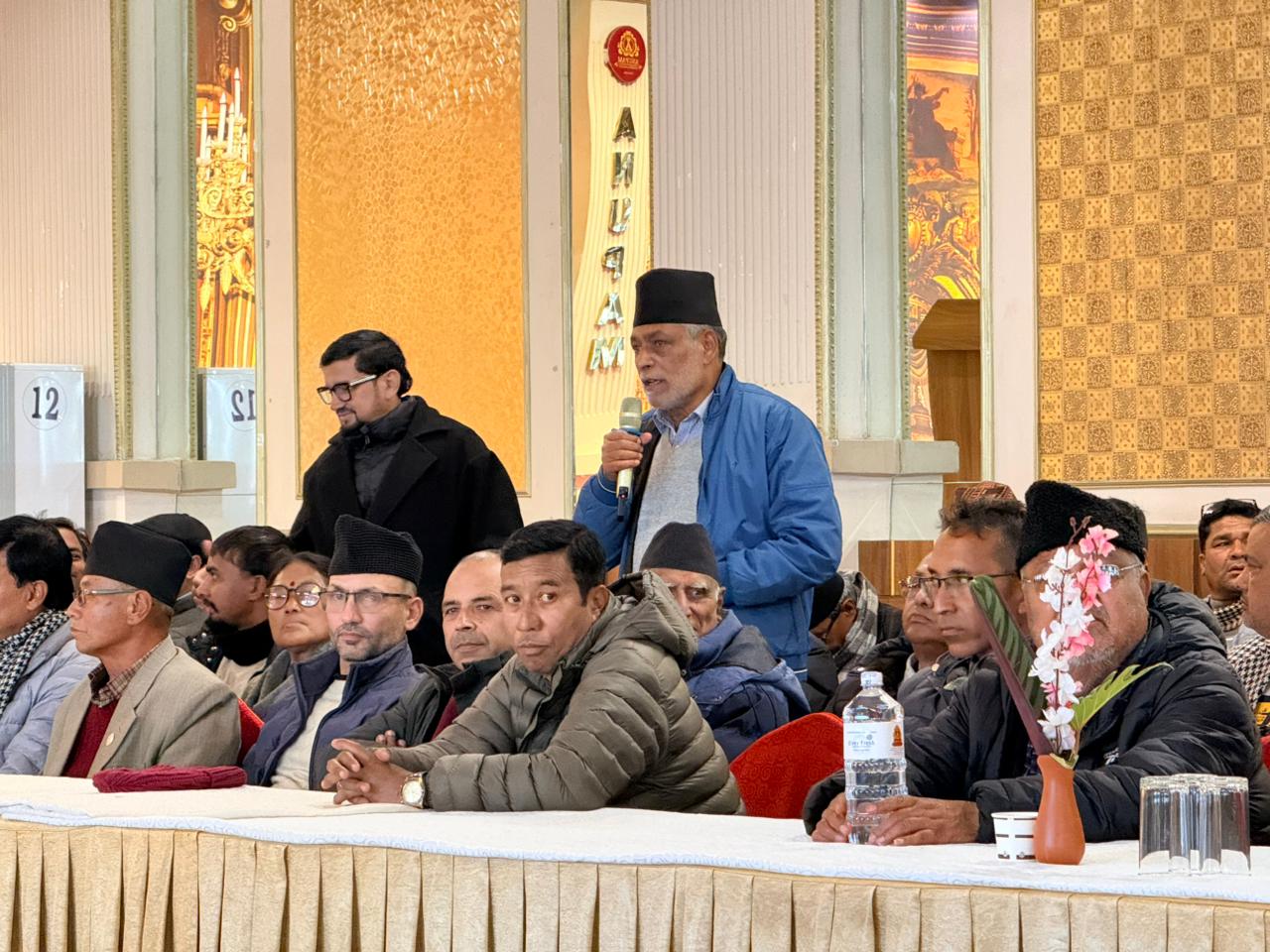 नेपाली कांग्रेसका धादिङ सभापति शेखर समूहको भेलामा