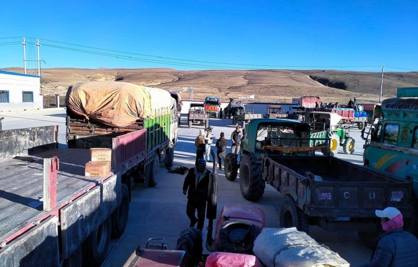 हिमपातपछि कोरला नाकाबाट निकासी तथा पैठारी प्रभावित