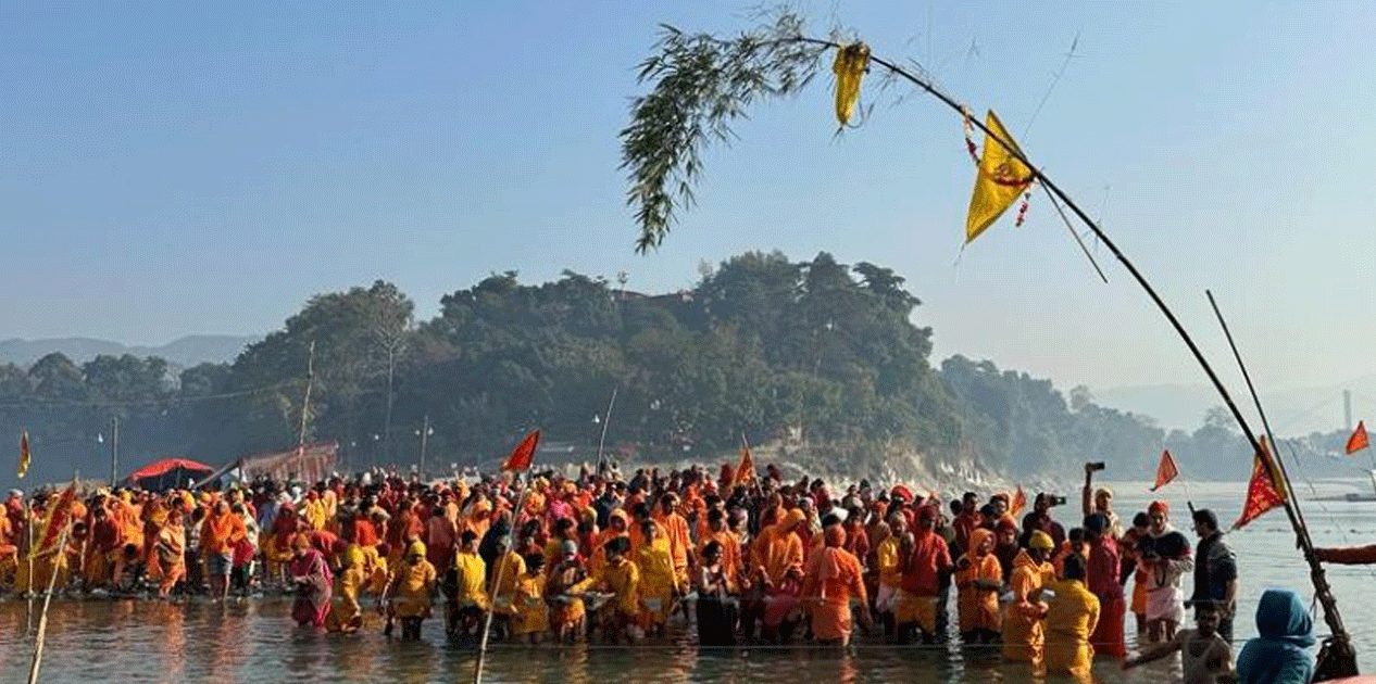 माघे संक्रान्ति मेला भर्न पवित्र तीर्थस्थल देवघाटमा भक्तजन आउन थाले