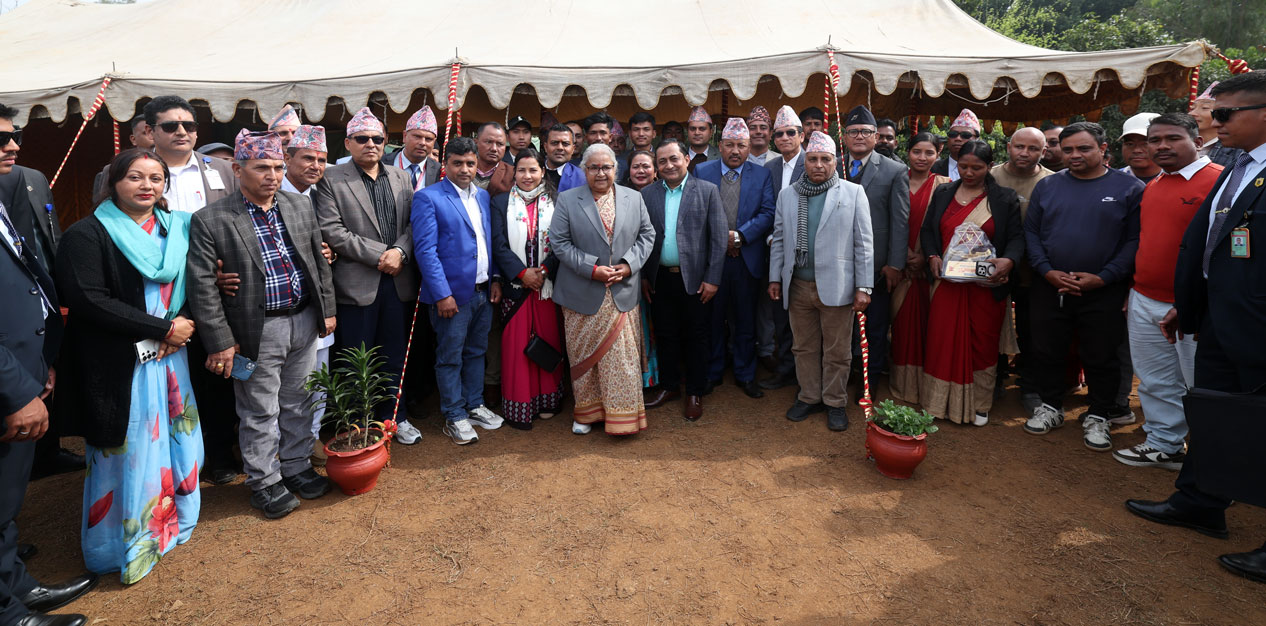 प्रधानमन्त्रीको आग्रह- शान्तिका लागि मतदान गरौँ