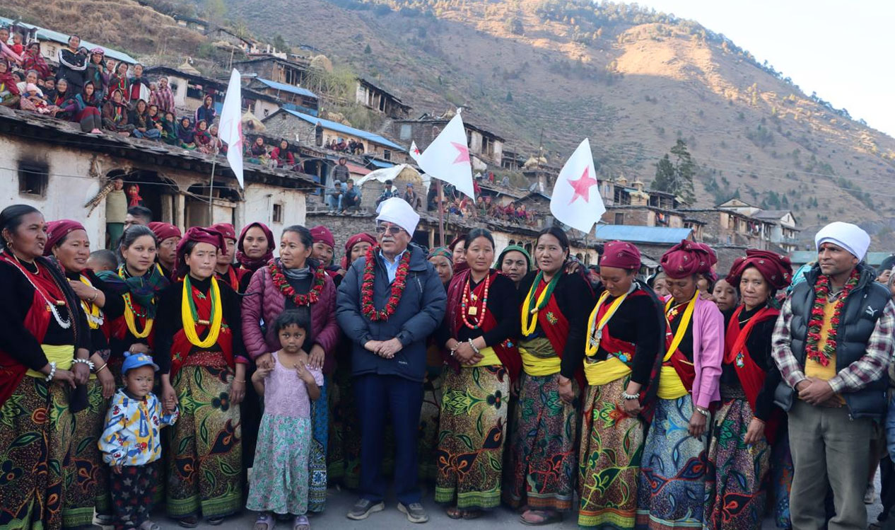 ‘रुकुमबाट विकास र समृद्धिको बिगुल फुक्छौँ’