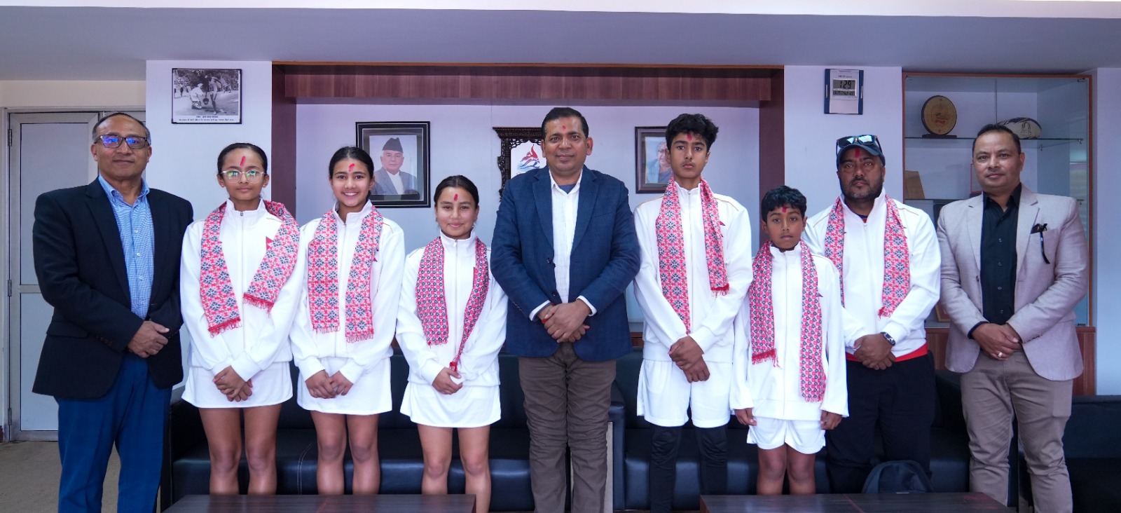 टेनिस टोलीको बिदाइ