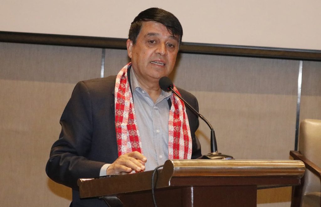 आर्थिक विषयलाई प्राथमिकता दिनुपर्नेमा अध्यक्षको ढकालको जोड