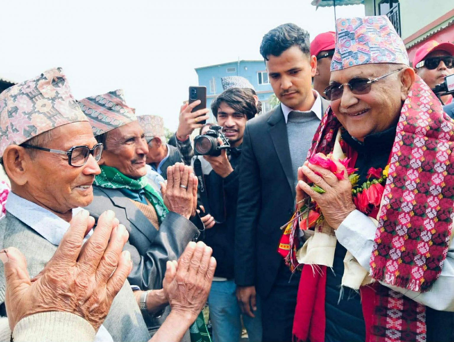 अध्यक्ष ओलीले आज चुनावी प्रतिबद्धता पत्र सार्वजनिक गर्दै
