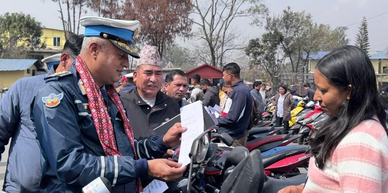 चोरीका दुईवटा स्कुटरसहित चार जना पक्राउ