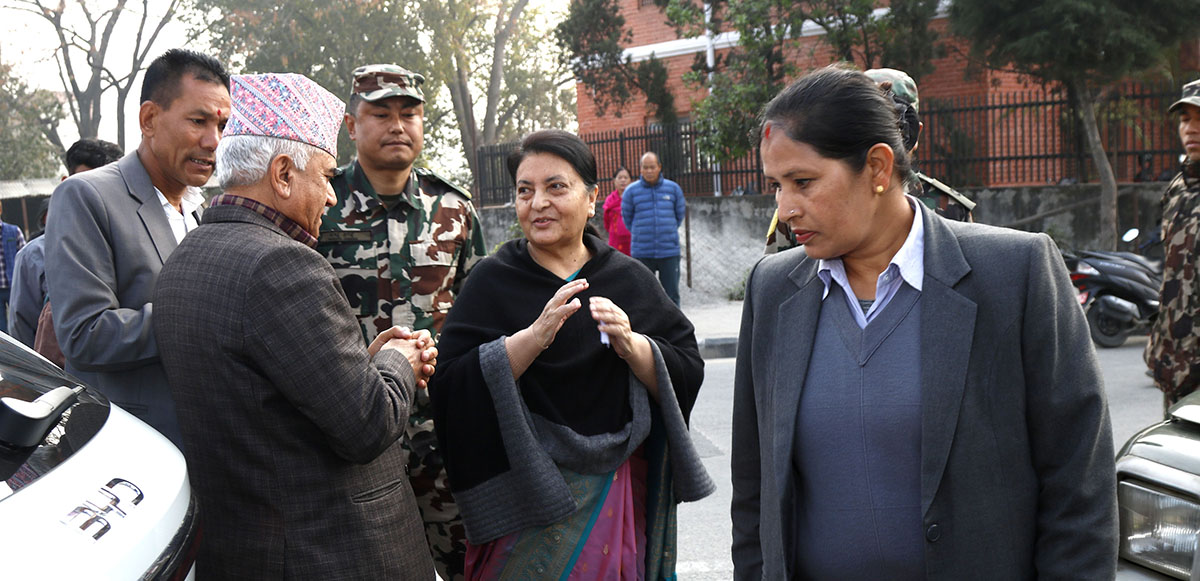 पूर्वराष्ट्रपति भण्डारीद्वारा मतदान