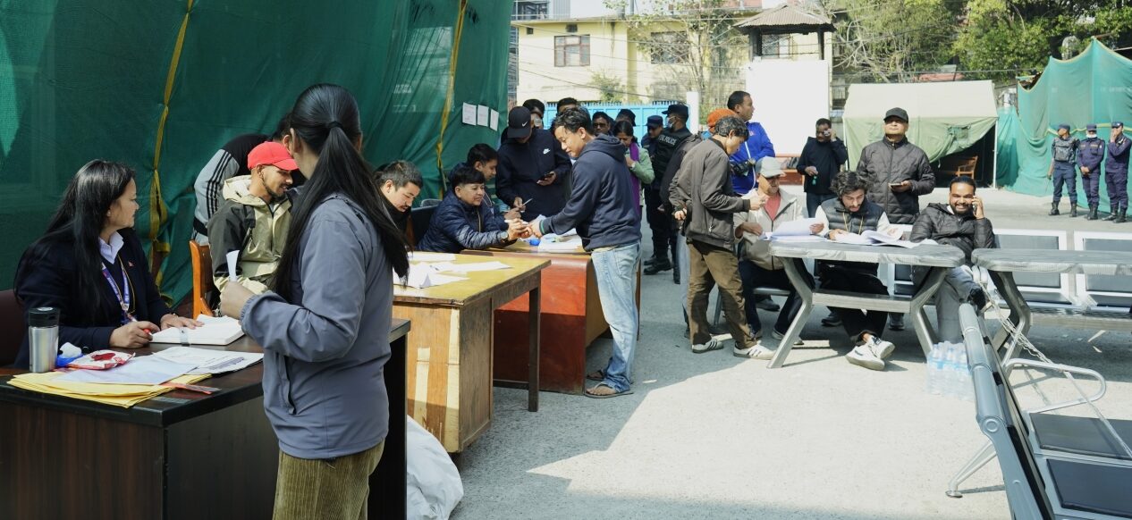 मुस्ताङमा ४२ प्रतिशत मतदान‚ देशभर सरदर १८ प्रतिशत मत खस्यो