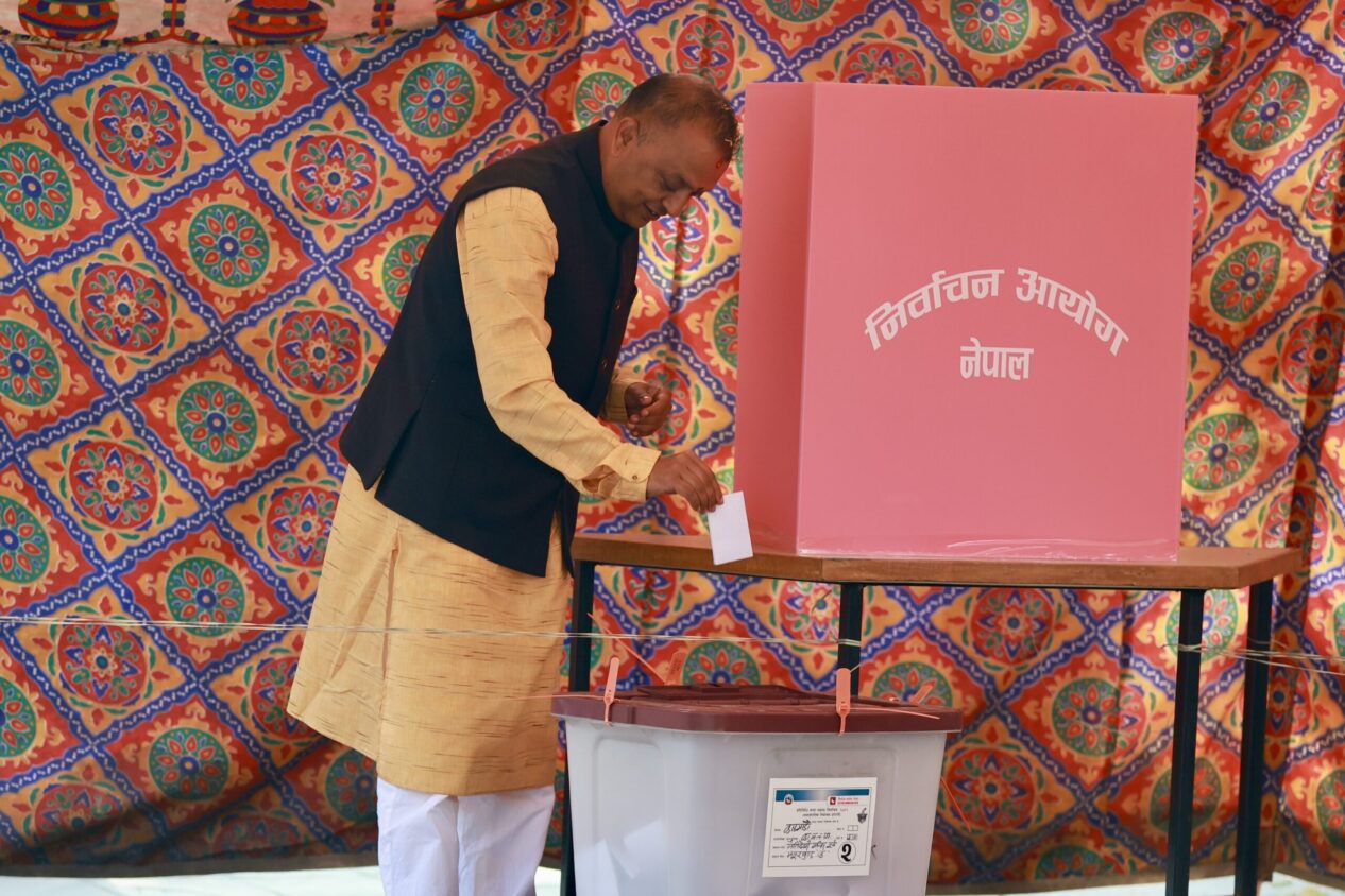 हामीलाई अवसर दिनुस् पाँच वर्ष सुशासनमा काम गर्न चाहन्छौँ : गगन थापा