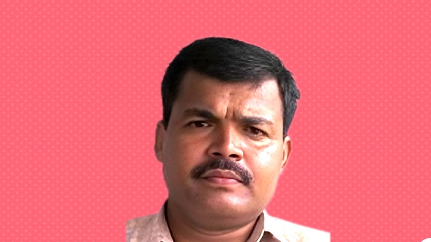 सिरहा-३ का जसपा नेपालका उम्मेदवार अशेश्वर यादव पक्राउ